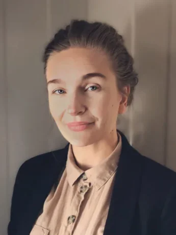 Marit Bergerud  er ansatt hos Personlig Gravferd AS